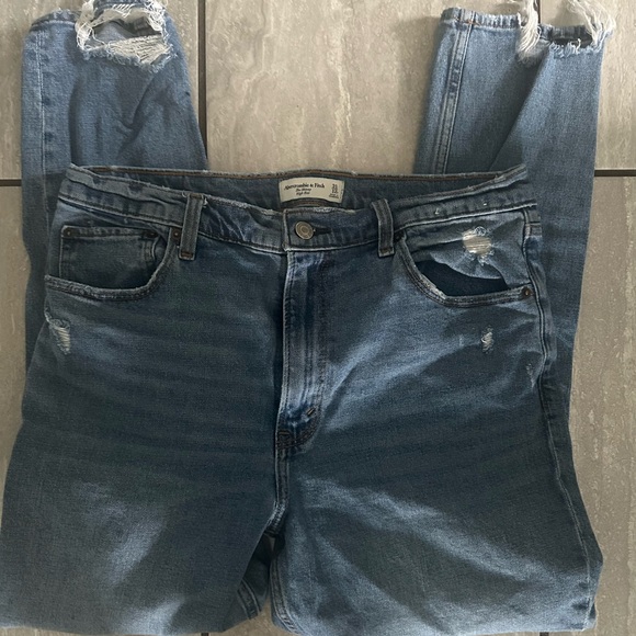 Abercrombie size 12/31 skinny high rise with distressed bottoms. - Picture 4 of 5